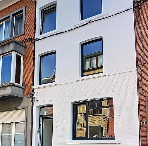 アパート 003 アングル